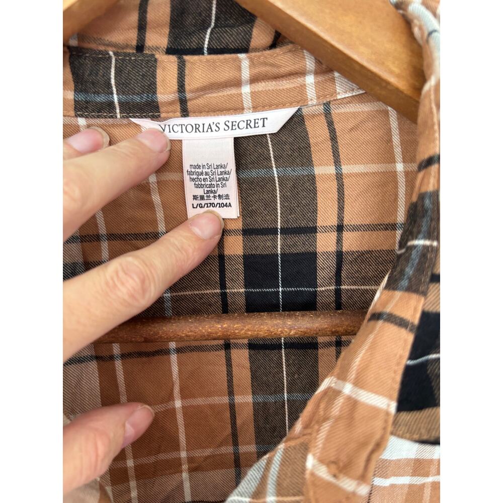 Victoria's Secret Womens Plaid Flannel Shirt Brown Black Oversized Button Sz L - Picture 3 of 4